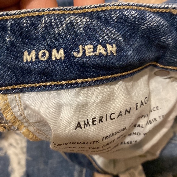 American Eagle Mom jeans - Picture 3 of 8